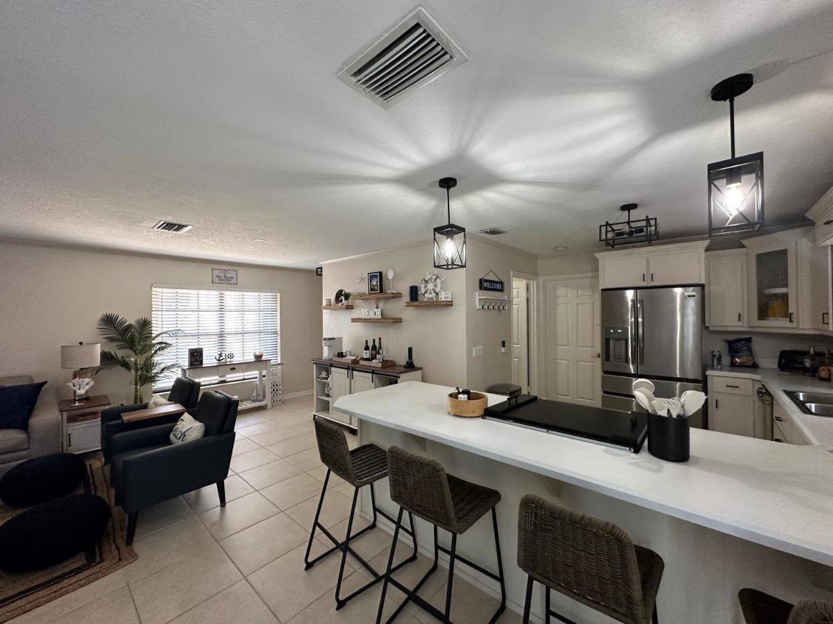 Three Treasures Beach House New Smyrna Beach Exterior photo